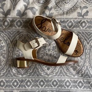 ⚠️Donated⚠️Sam Edelman White Shoes❣️